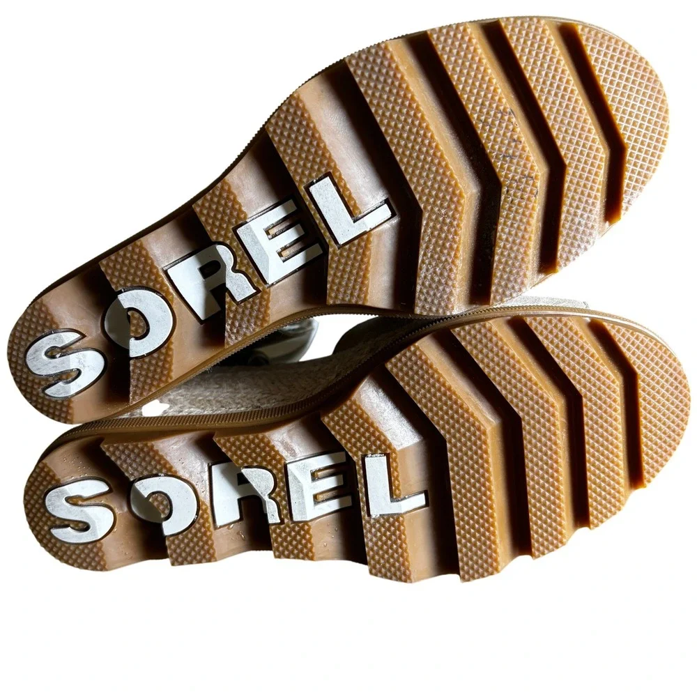 Sorel Size 8.5 Wedge Espadrille Sandals‎ Tan Suede Lace Up Platform Boho Sole